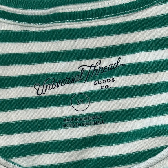 Universal Thread Top - Picture 3 of 3